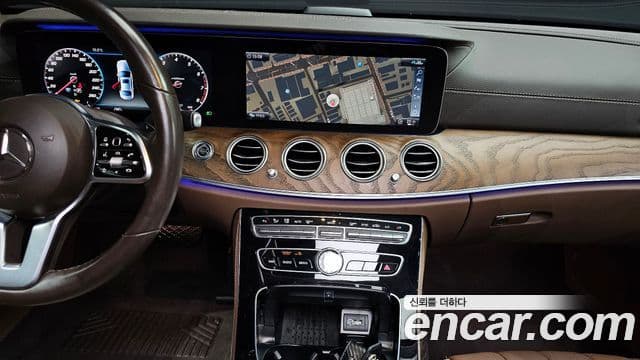 Mercedes-Benz E-класс W213 Exclusive, 2020 15