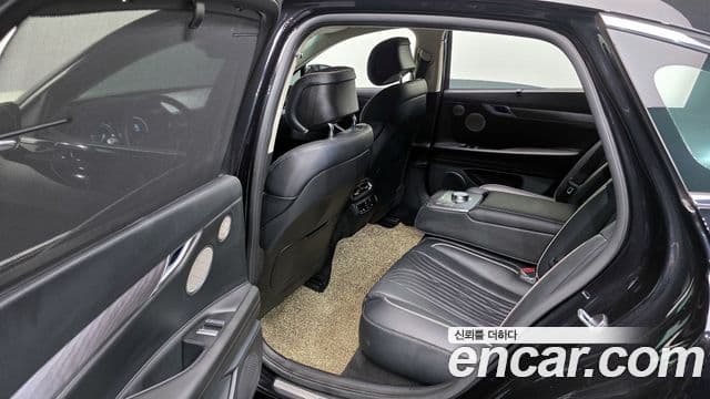 Genesis G80 (RG3) бензин 2.5 турбо 2WD, 2023 12