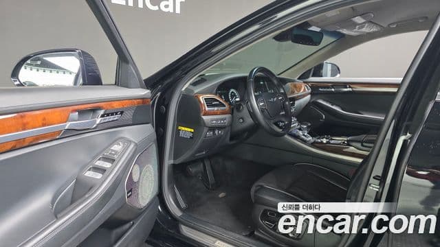 Genesis EQ900 Prestige, 2016 12