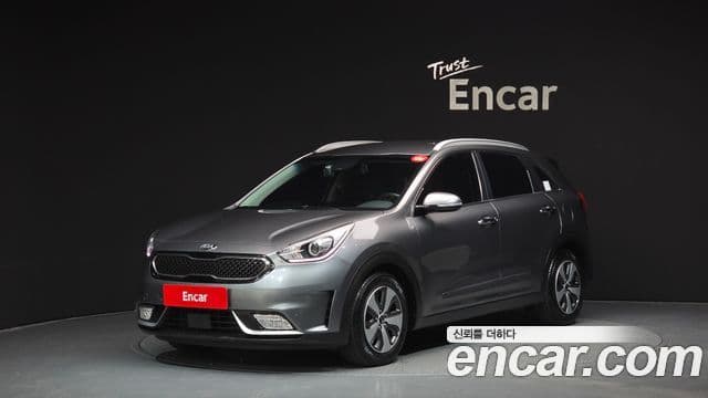 Kia Niro Prestige, 2017 1