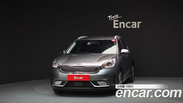 Kia Niro Prestige, 2017 3