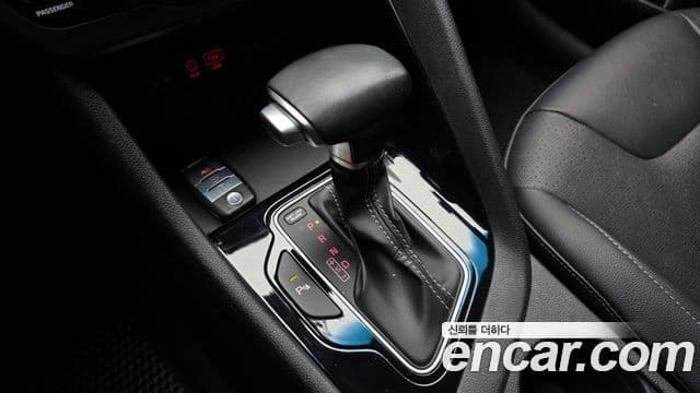 Kia Niro Prestige, 2017 9