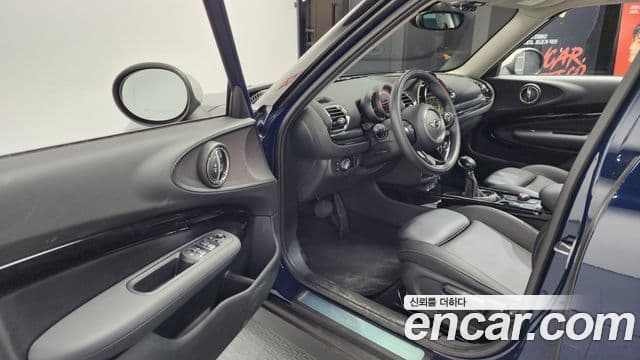 Mini Cooper 클럽맨 2세대, 2016 10