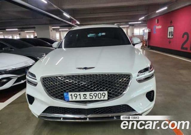 Genesis GV70, 2023 1