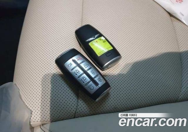 Genesis GV70, 2023 12