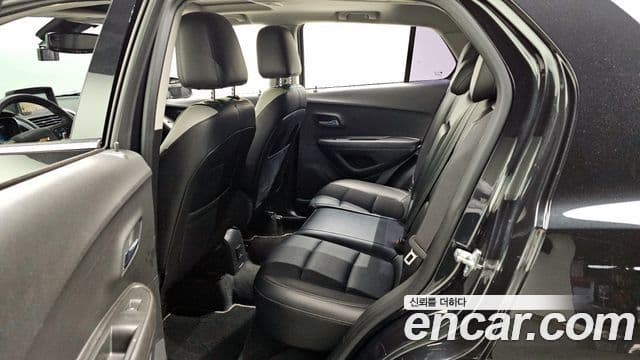 Chevrolet(GM대우) Trax 1.4 Perfect чёрный, 2016 11