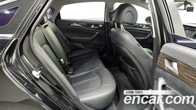 Hyundai LF Sonata 2.0 Smart, 2015 13