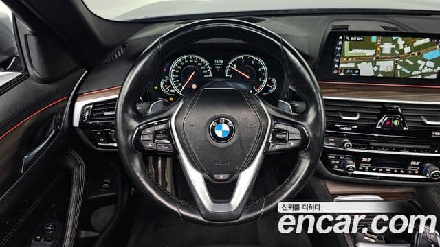 BMW 5시리즈 (G30) 520d xDrive M Sport Plus, 2017 13