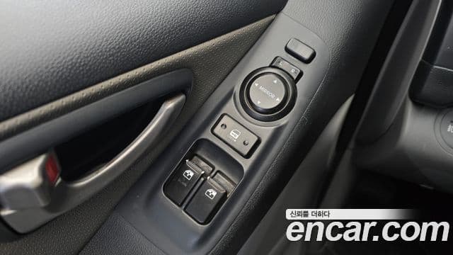 Hyundai Grand Starex CVX Luxury, 2016 18