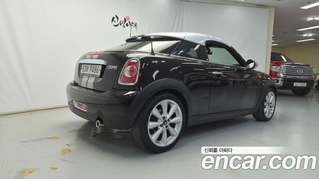 Mini Cooper купе, 2012 3