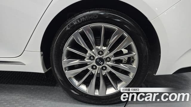 Kia The / новый New K5 2세대 Noblesse, 2019 все фото