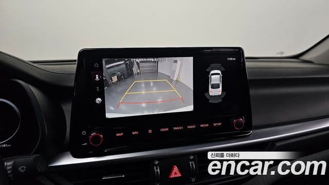 Kia The / новый New K3 2세대 Signature, 2024 15