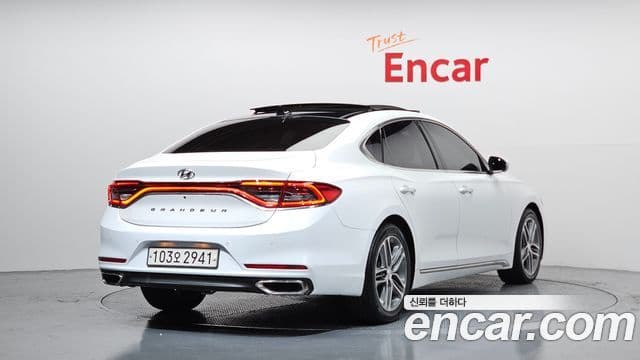 Hyundai Grandeur IG 3.0 LPi Exclusive (арендный автомобиль), 2018 2