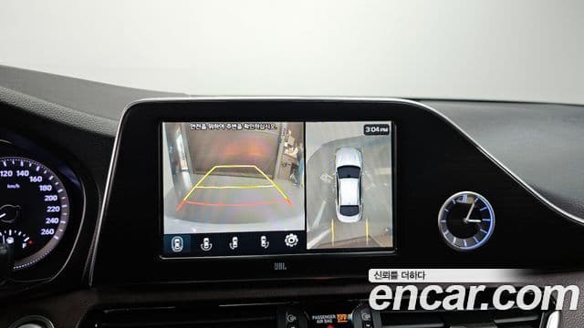 Hyundai Grandeur IG 3.0 LPi Exclusive (арендный автомобиль), 2018 15