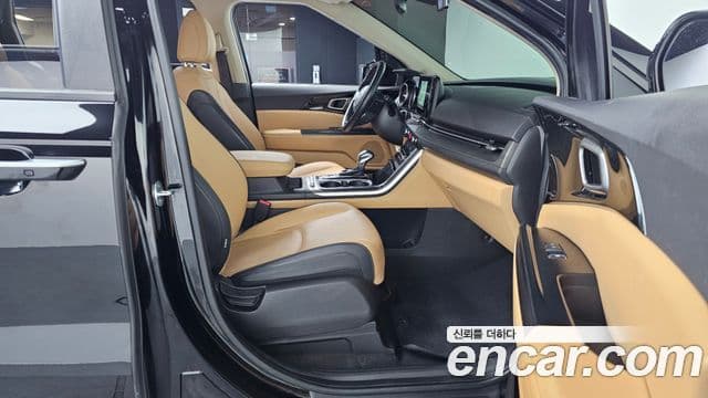 Kia Carnival 4세대 Prestige, 2022 11