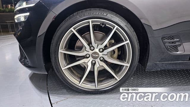 Genesis The / новый New G70, 2023 все фото