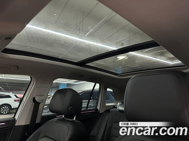 Volkswagen Tiguan 2세대 Prestige, 2023 11