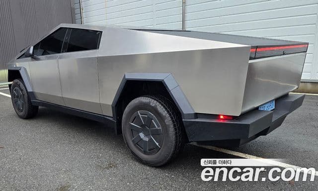 Tesla 사이버트럭 Cyberbeast, 2026 3