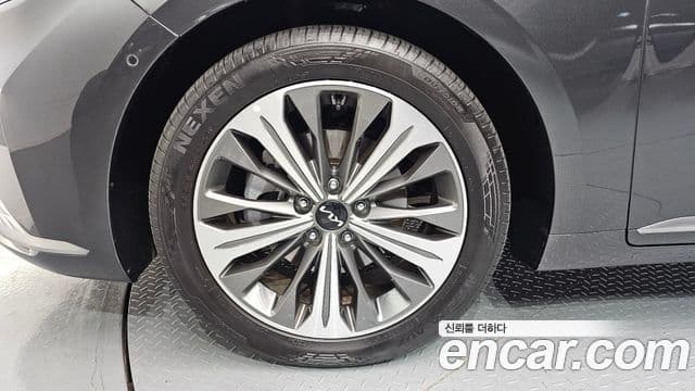 Kia K8 гибрид Noblesse, 2023 все фото