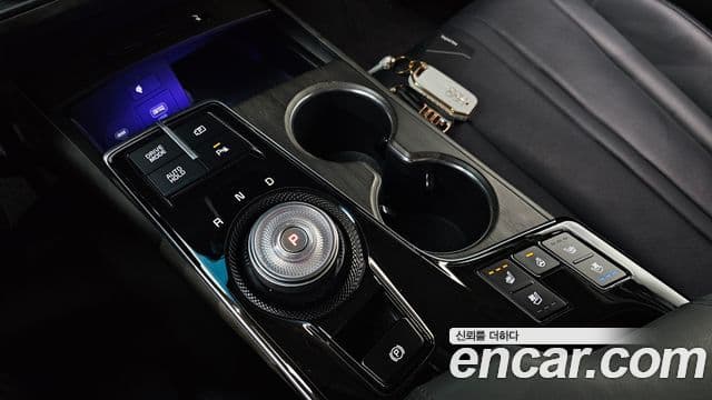 Kia K8 гибрид Noblesse, 2023 9