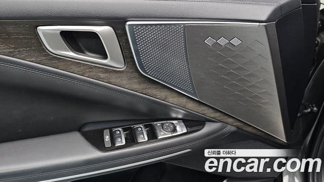 Kia K8 гибрид Noblesse, 2023 18