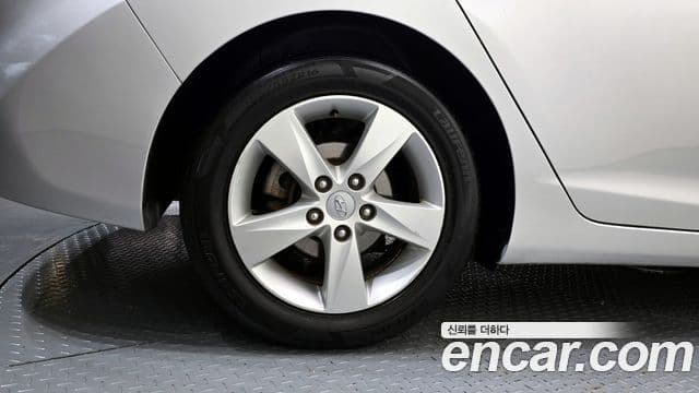 Hyundai Avante MD Premier, 2012 все фото