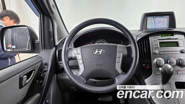 Hyundai Grand Starex CVX Luxury, 2012 13