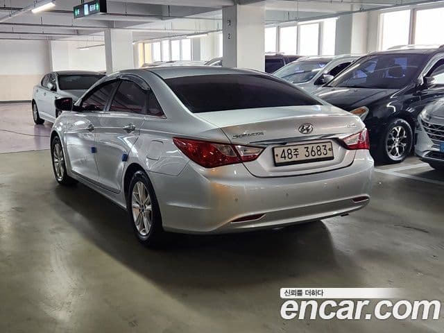 Hyundai YF Sonata Prime, 2012 4