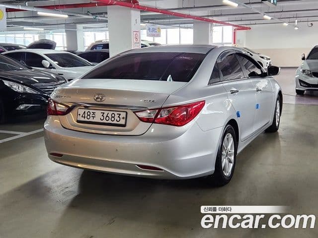 Hyundai YF Sonata Prime, 2012 6