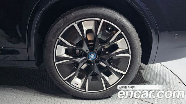 BMW iX3 M Sport, 2023 все фото