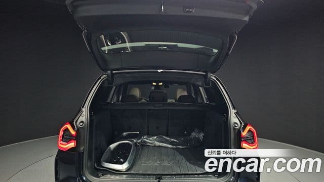 BMW iX3 M Sport, 2023 21