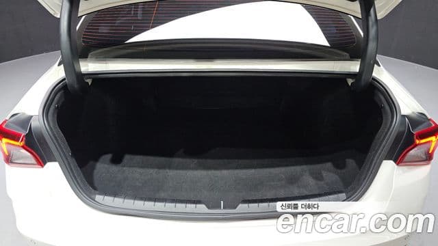 Kia K5 3세대 Prestige, 2023 20