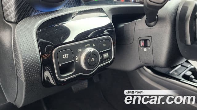 Mercedes-Benz A-класс W177 A220 седан, 2025 14