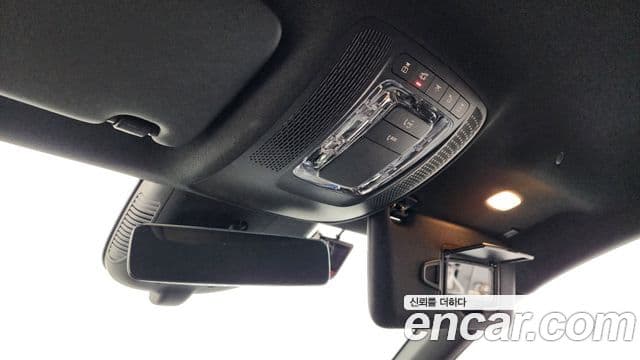 Mercedes-Benz A-класс W177 A220 седан, 2025 17