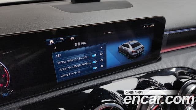 Mercedes-Benz A-класс W177 A220 седан, 2025 19