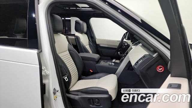 Land Rover Discovery 5 P360 R-Dynamic SE, 2022 12