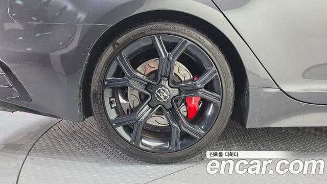 Kia 스팅어 Platinum, 2018 все фото