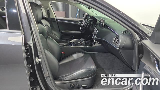 Kia 스팅어 Platinum, 2018 11