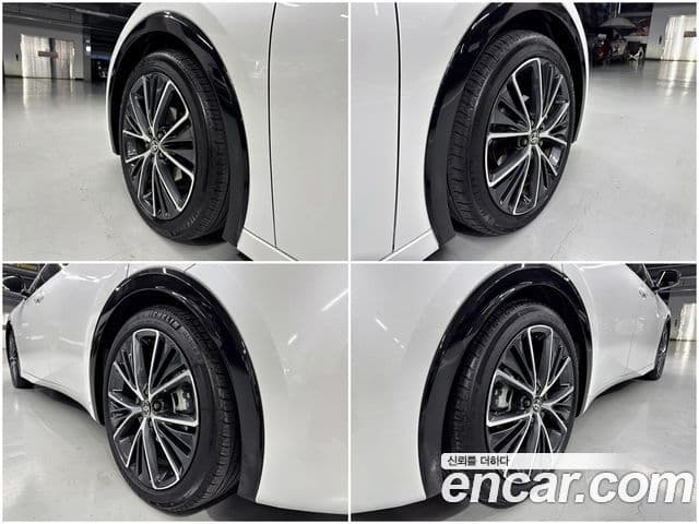 Toyota 프리우스 5세대 2.0 XLE, 2024 8