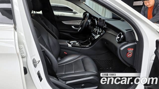 Mercedes-Benz C-класс W205 Avantgarde, 2020 11