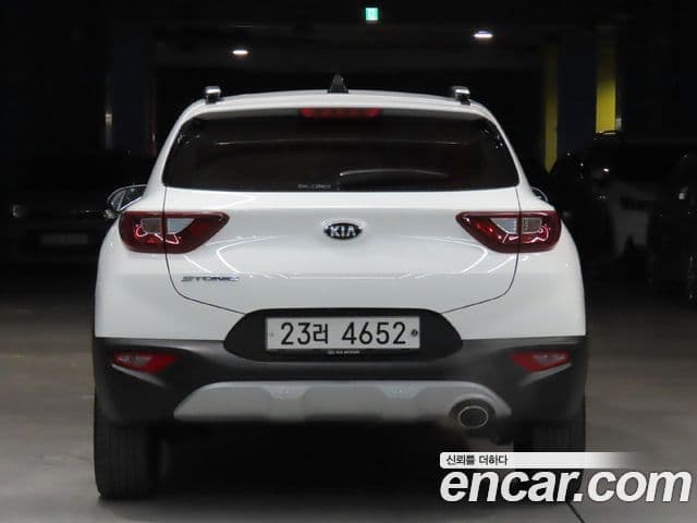 Kia Stonic Trendy, 2019 3
