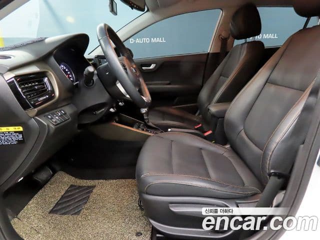 Kia Stonic Trendy, 2019 6