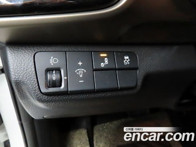 Kia Stonic Trendy, 2019 15