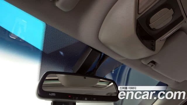 KG모빌리티(SsangYong) Korando 투리스모 4WD TX 9인승, 2016 18