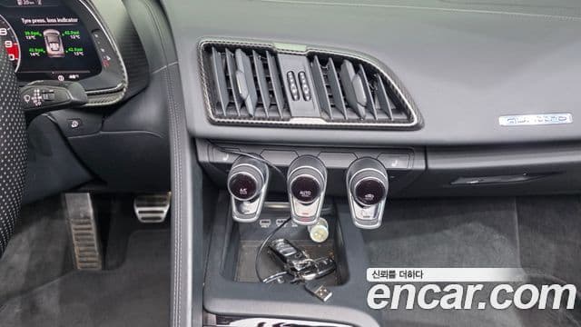 Audi R8 (4S) 5.2 V10 Spyder, 2017 13