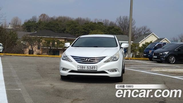Hyundai YF Sonata Luxury, 2012 3