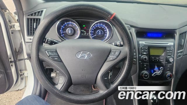 Hyundai YF Sonata Luxury, 2012 14