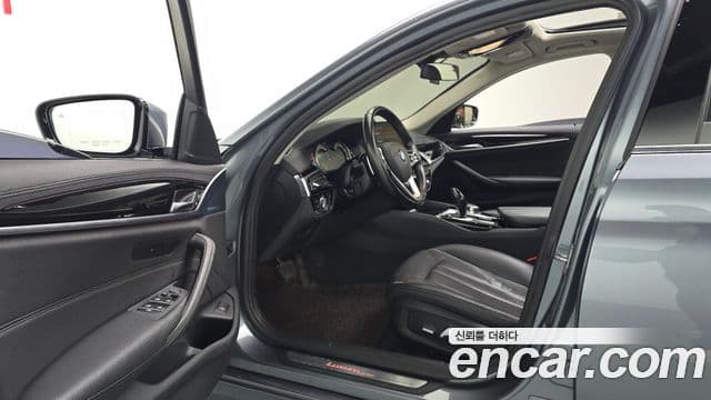 BMW 5시리즈 (G30) 520d Luxury Special Edition, 2018 10
