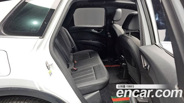 Audi Q4 e-Tron (F4) Premium, 2022 12