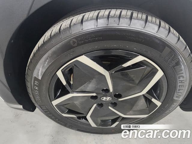 Hyundai Ioniq 5 Exclusive, 2022 все фото